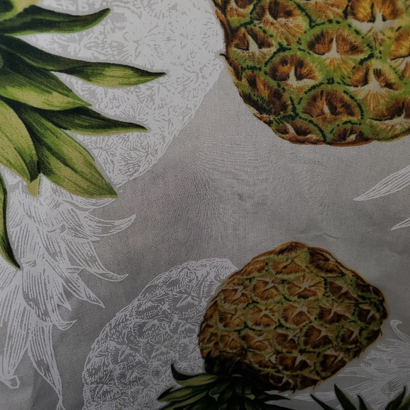 Authentic Hawaiian Shirt Paradise Found  "Maui Pineapple"   NWOT  - Size 2X - Picture 13 of 15